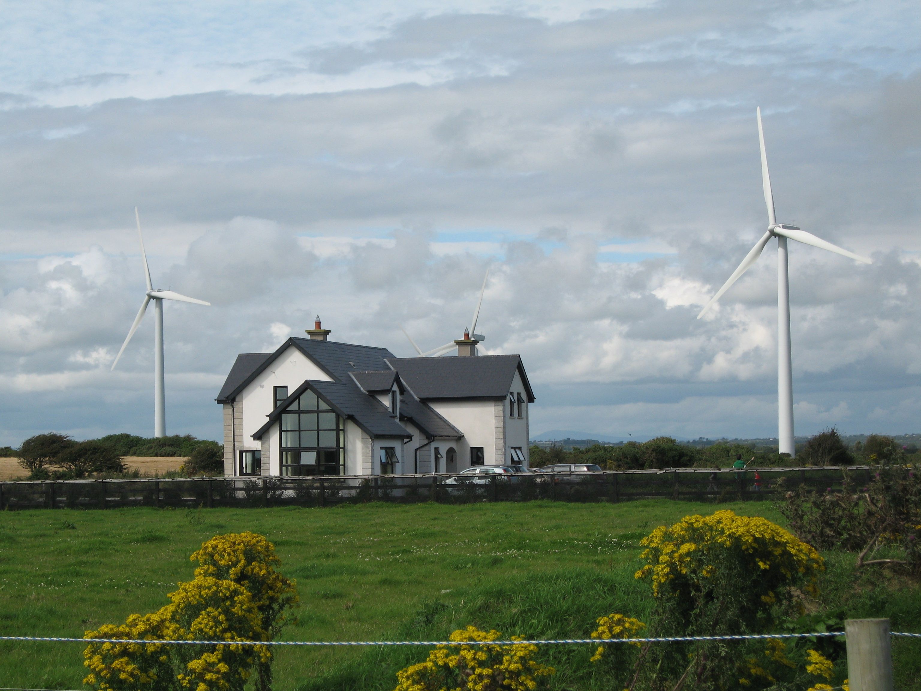Ветровые фермы: особенности и преимущества