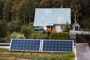 Эксперты считают монокристаллические солнечные панели будущим энергетики